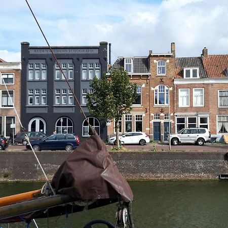B&B Van Amsterdam Мидълбург Екстериор снимка